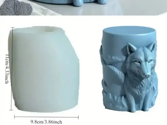 Wolf pillar mold