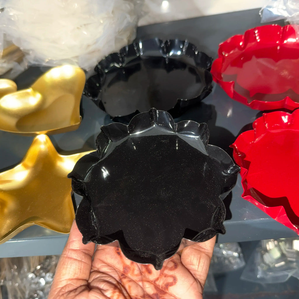 Black urli for candle