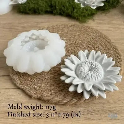 Sunflower mold RKG 66