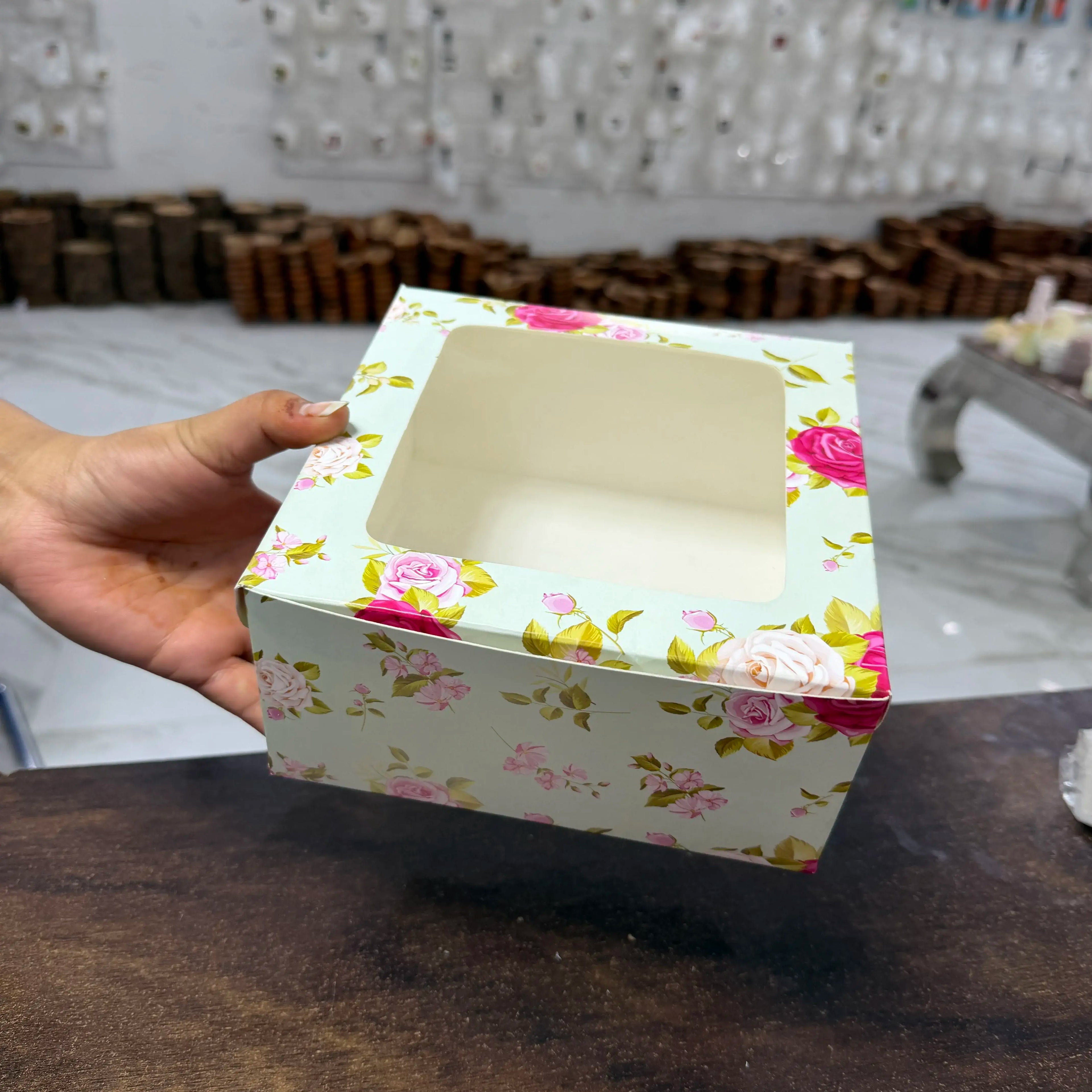 7 inch by 3.5 inch 25 pc box