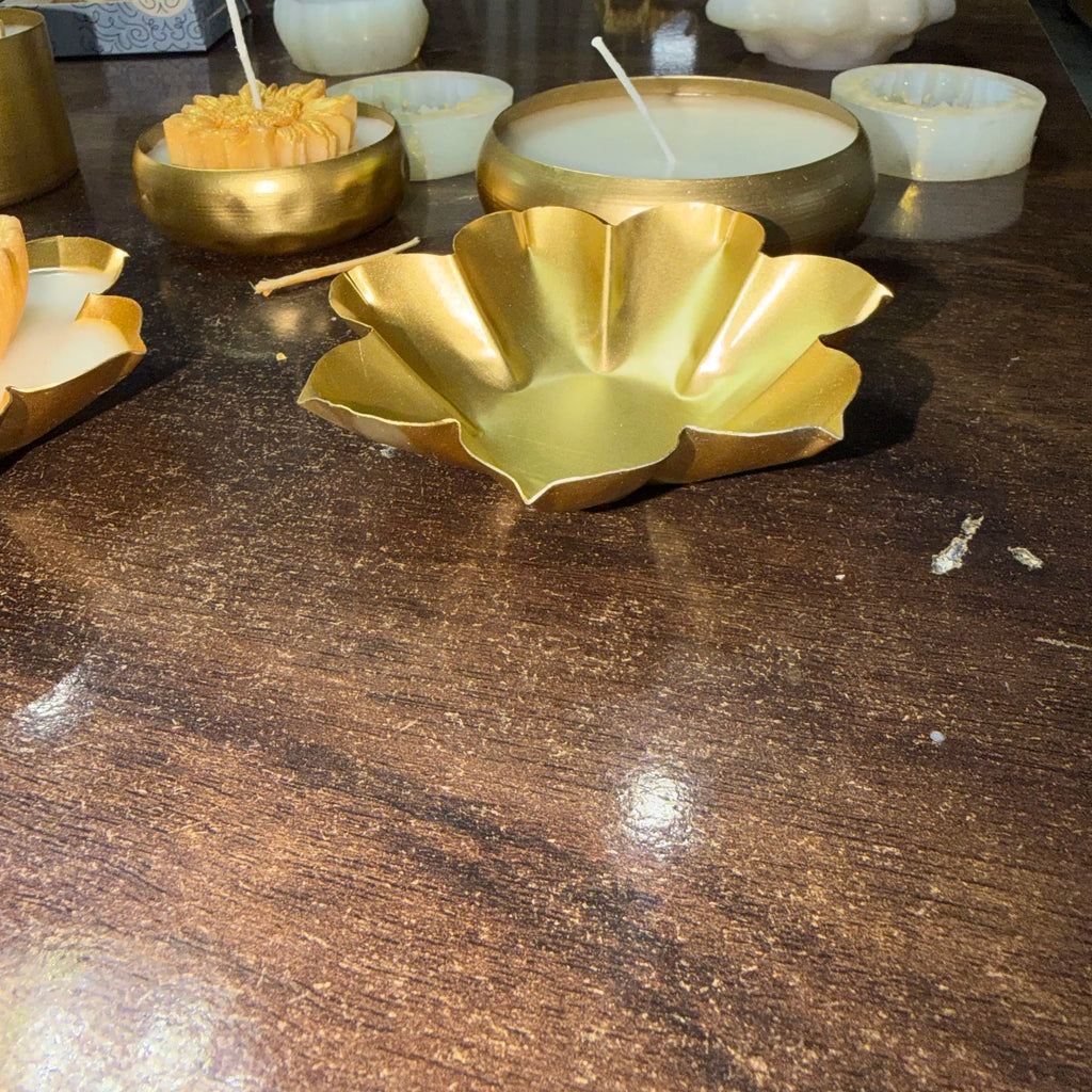 5 inch lotus urli