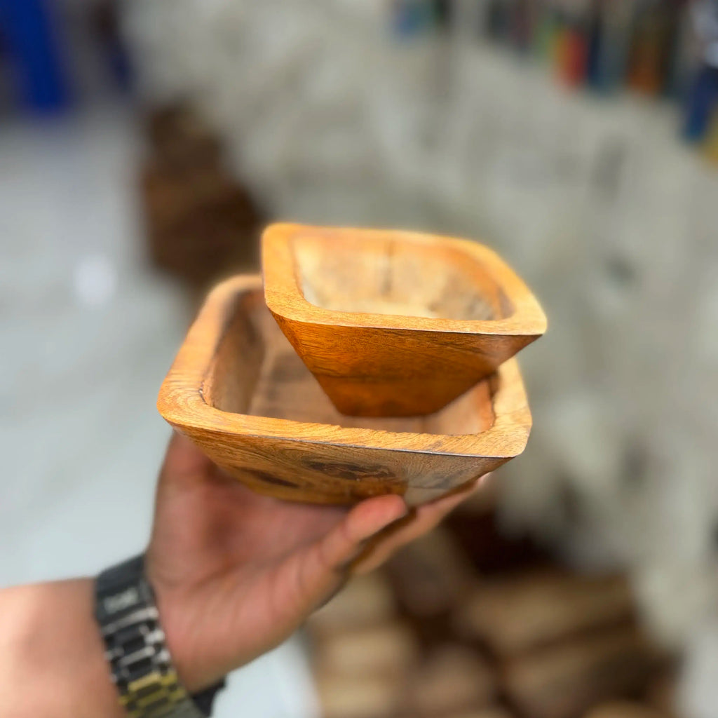 Square wooden bowl for candle making