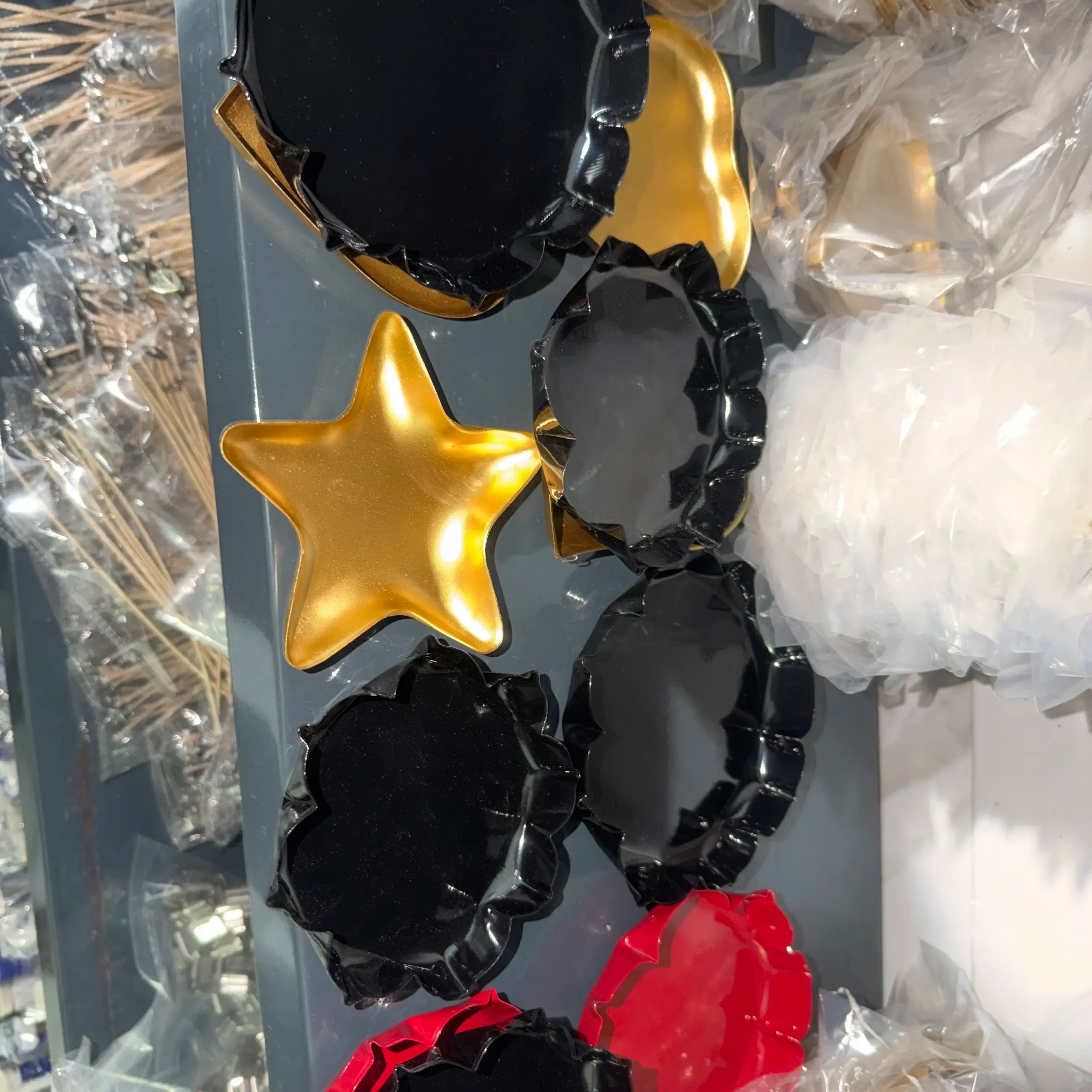 Black urli for candle