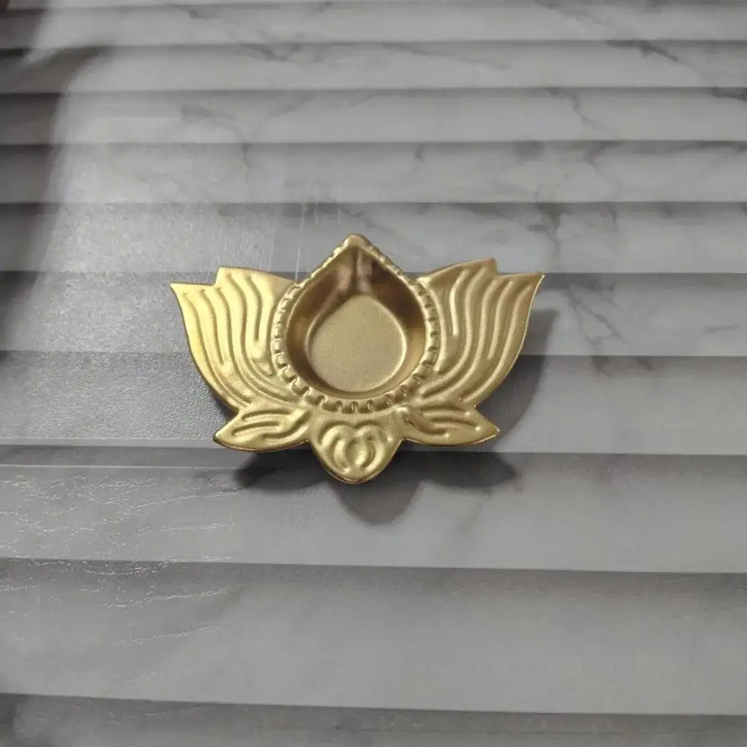 Diya lotus mini 10 grm wax