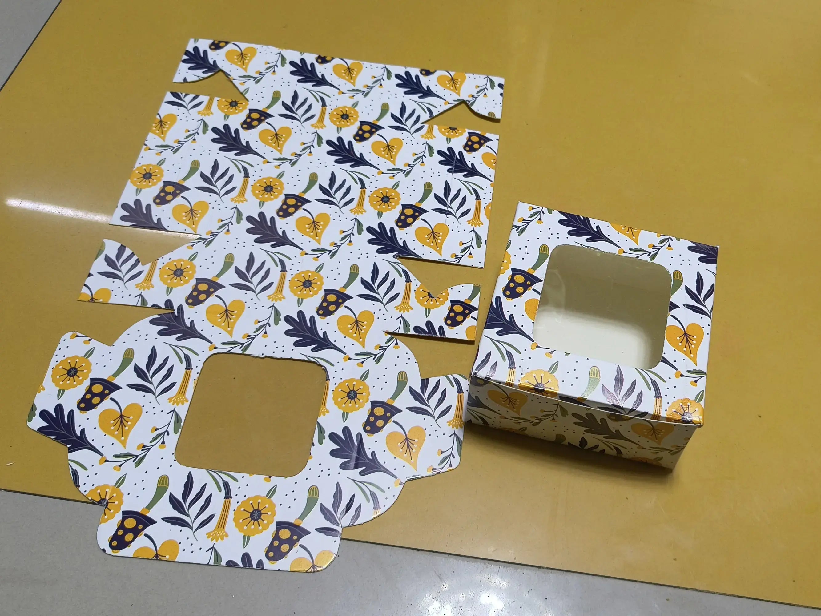 10 pc 4 cavity ladoo box without cavity