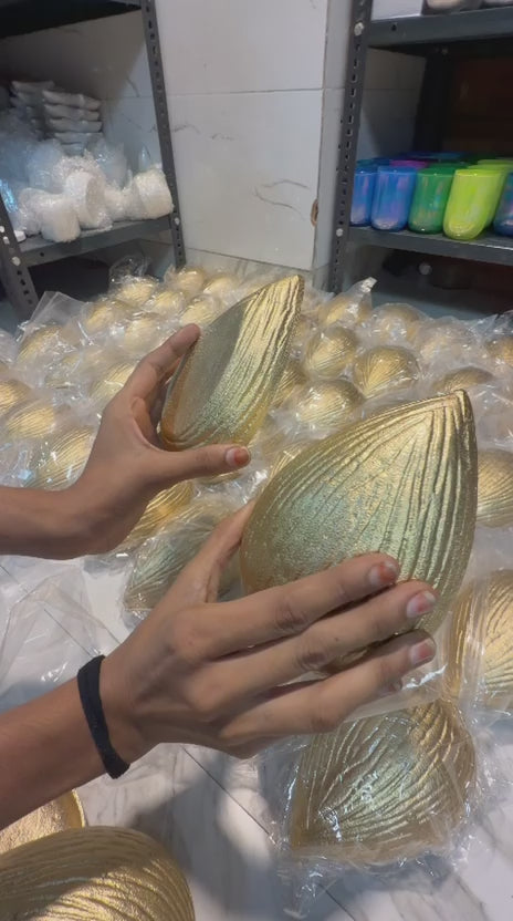 5.5 inch almond urli